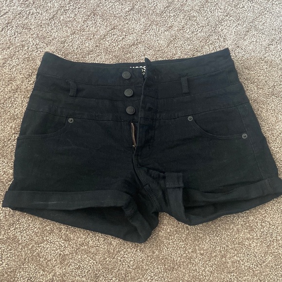 High waisted black jean shorts - Picture 1 of 5